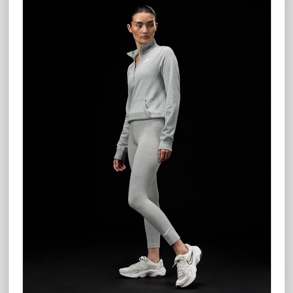 Nike Light Grey High-Rise Leggings